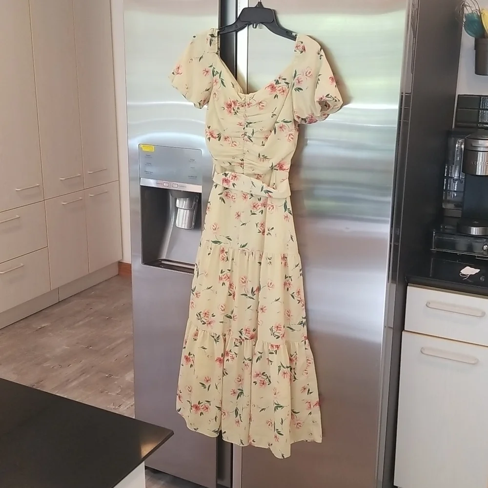 💕PALOMA BLUE💕 Evie Gathered Floral-Print Crepe Midi Dress Yellow Medium M NWOT - Picture 11 of 16